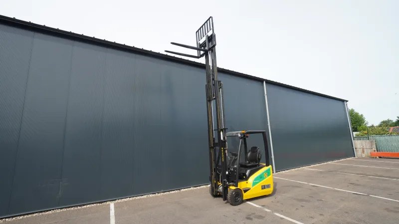EUROTRAC - FE18-S 1.8 TON TRIPLEX 3-STAGE NEW FORKLIFT