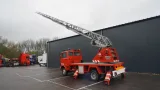 Mercedes-Benz - 809 fire ladder truck 