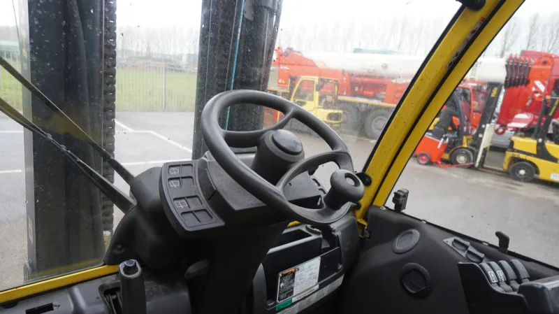 Hyster - H5.5FT forklift triplex