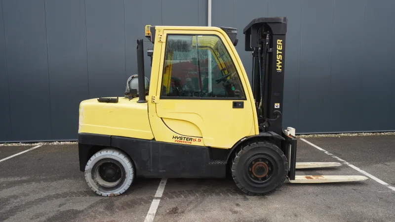 Hyster - H5.5FT forklift triplex