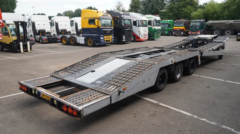 Estepe - Truck and car transport trailer
