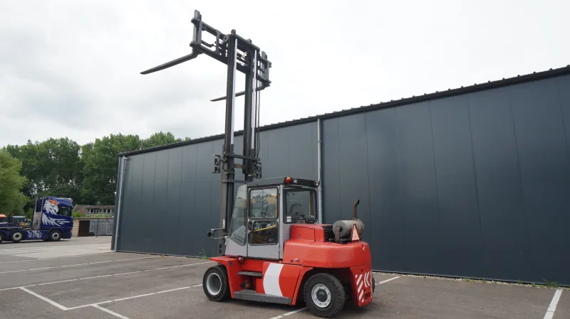 Kalmar - DCE 70-6 HE – 7-ton forklift
