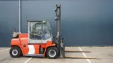 Kalmar - DCE 70-6 HE – 7-ton forklift
