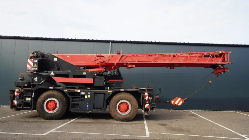 TADANO-FAUN - GR-300EX WITH JIB 4X4X4 ROUGH TERRAIN CRANE