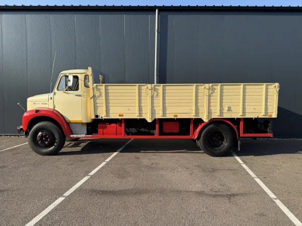 Scania -  50 L5046 – 4x2 classic oldtimer open box truck