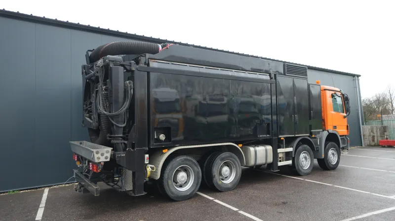Mercedes-Benz - ACTROS 4144 8X4 RSP 10M3 SAUGBAGGER SUCTION VACUUM