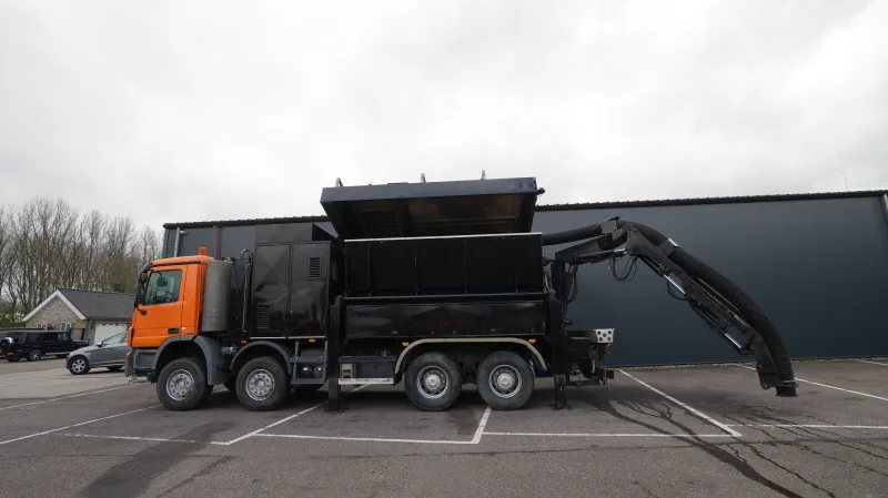 Mercedes-Benz - ACTROS 4144 8X4 RSP 10M3 SAUGBAGGER SUCTION VACUUM