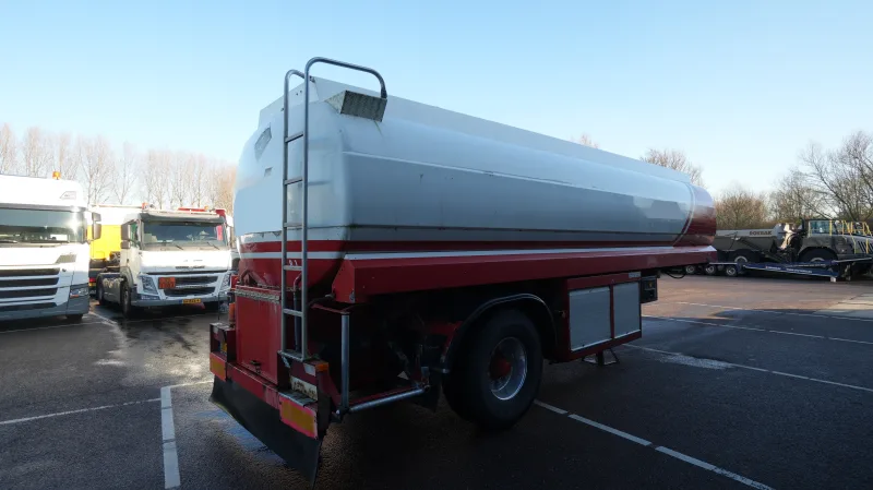 LAG - ADR fuel tank trailer