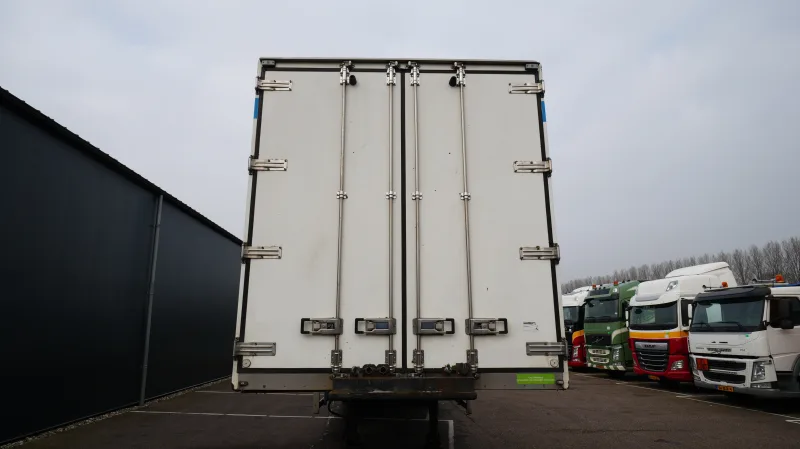 LAG - Closed box trailer