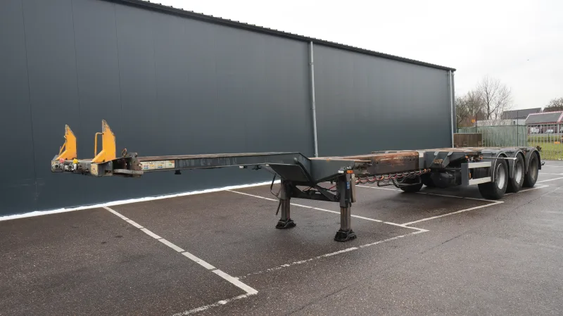 D-tec - Extendable container transport trailer