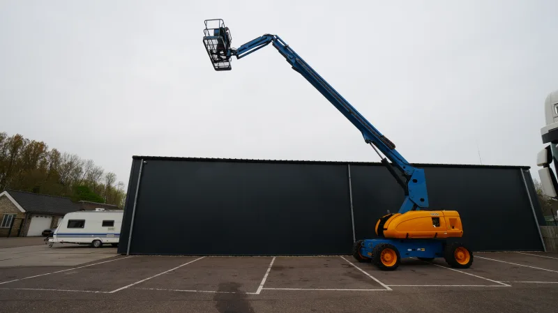 JLG - 860SJ 26.2mtr Telescopic 4X4 Diesel boom work lift 