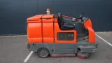 Tennant - S20 SWEEP AND VACUUM MACHINE
