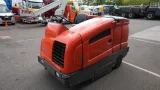 Tennant - S20 SWEEP AND VACUUM MACHINE