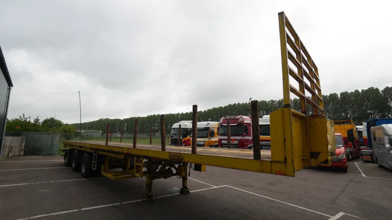 Nooteboom - 3 axle extendable flatbed trailer