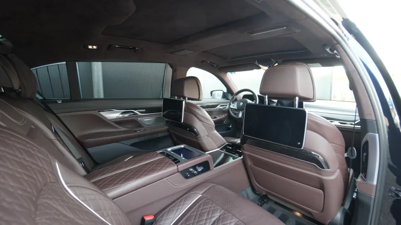 BMW - 745Le xDrive Hybrid 6-cyl