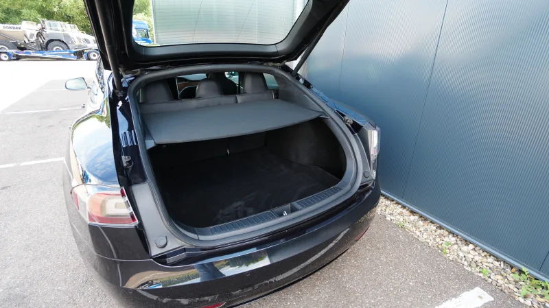 TESLA - MODEL S 100D