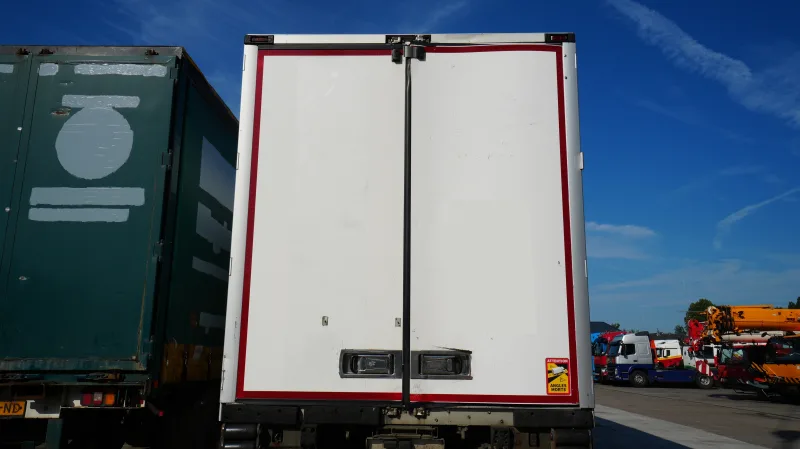 LAMBERET - 3 Axle frigo trailer Carrier Vector 1950 Bi-Temp