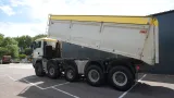 MAN - TGS 49.460 10x8 tipper 413.700km