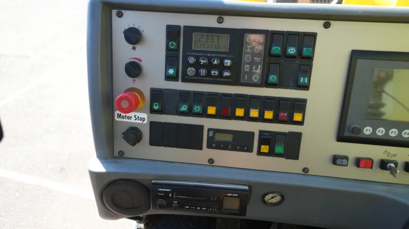 Terex-Demag - AC 50-1 MOBILE CRANE