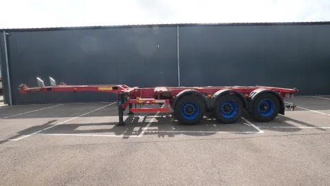 Broshuis - 3 AXLE MULTI CONTAINER CHASSIS