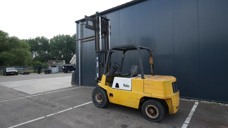 Yale - 4.0T FORKLIFT