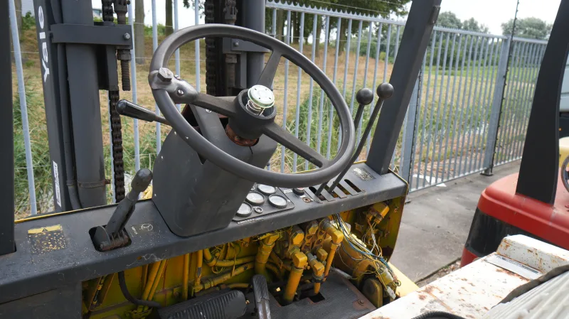 Yale - 4.0T FORKLIFT