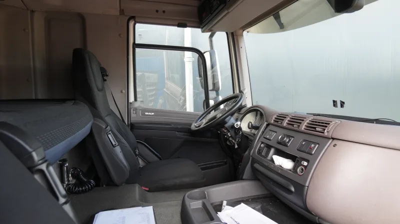 DAF - CF 410 tractor unit 