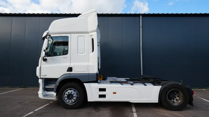 DAF - CF 410 tractor unit 