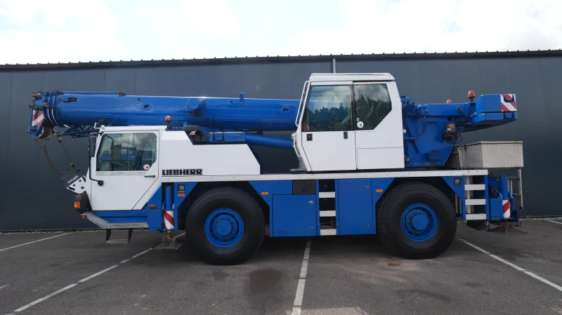 Liebherr - LTM 1030