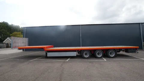 Reistreyler - 3 axle semi low loader