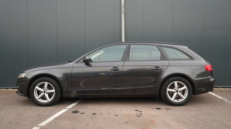 Audi - A4 AVANT 2.0TFSI Pro Line Business DSG