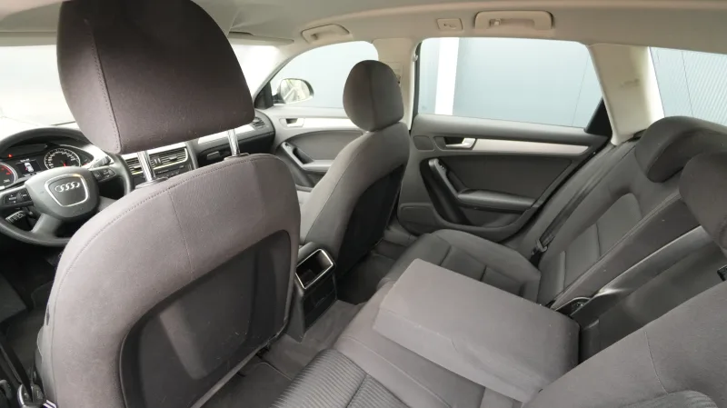 Audi - A4 AVANT 2.0TFSI Pro Line Business DSG
