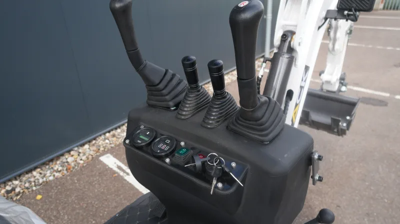 TACK - VTE12
