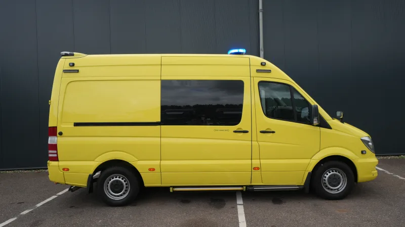 Mercedes-Benz - 319CDI Sprinter ambulance