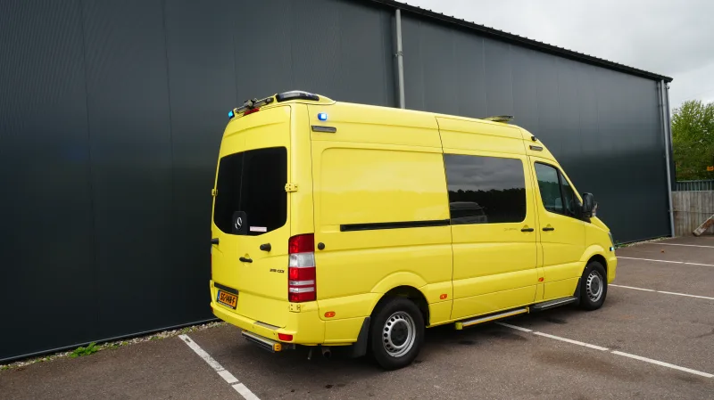Mercedes-Benz - 319CDI Sprinter ambulance