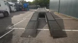 Nooteboom - 3 axle semi low loader with ramps