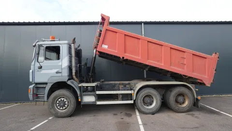MAN - 33.414 6x6 tractor unit/tipper