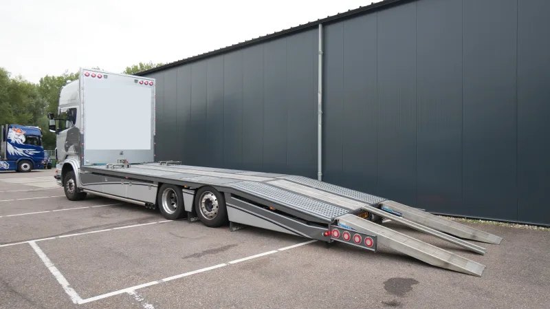Scania - R 620 V8 6x2 Car/Machine transport 