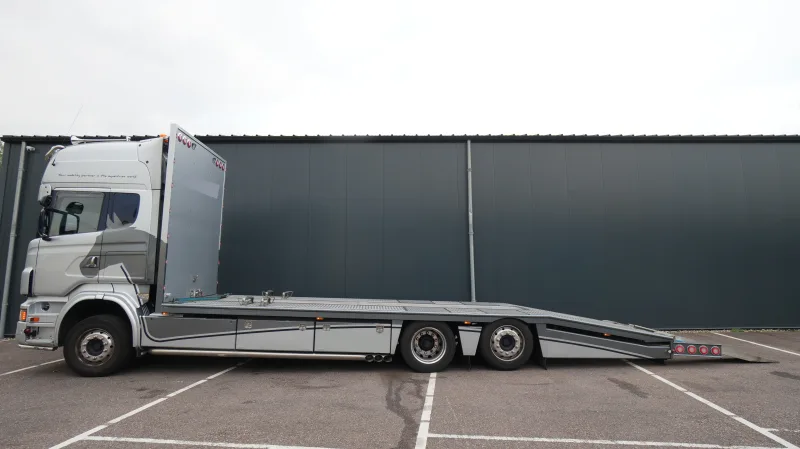 Scania - R 620 V8 6x2 Car/Machine transport 