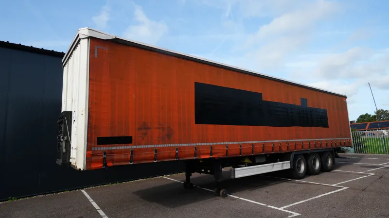 Kassbohrer - 3 axle curtainside trailer