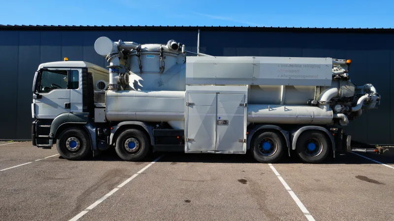 MAN - TGS41.400 8x4 KOKS MegaVac 800/304 ADR SKY SIR 14m3