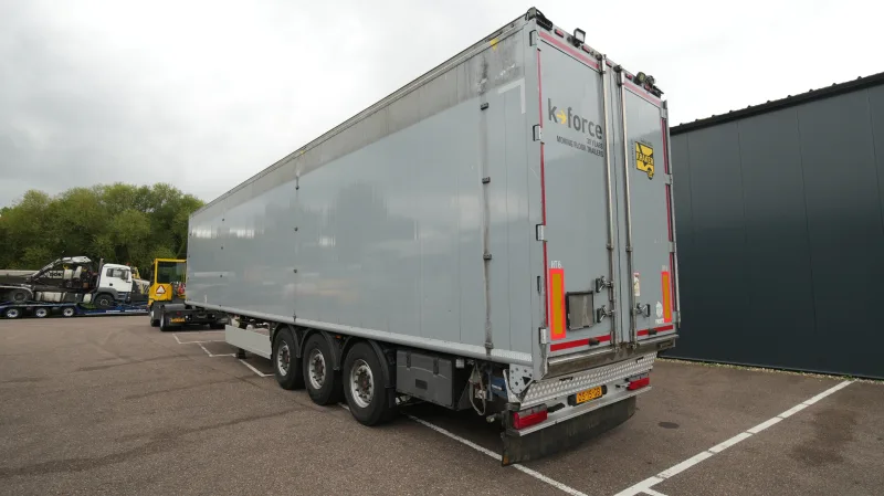 Kraker - 3 AXLE WALKING FLOOR 90m3