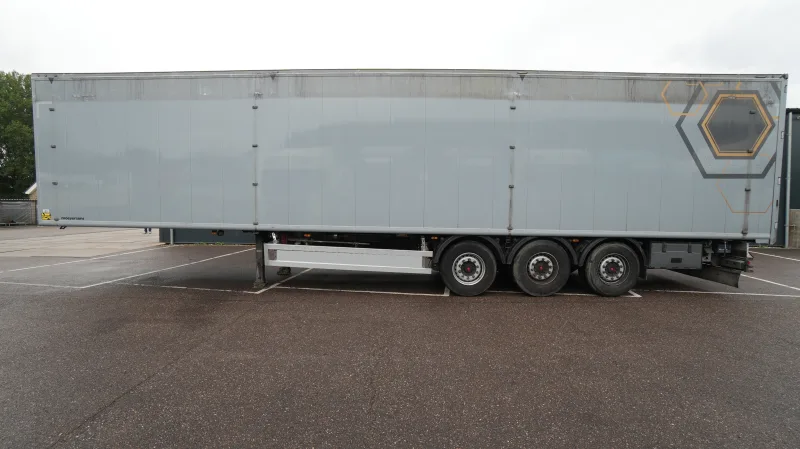 Kraker - 3 AXLE WALKING FLOOR 90m3