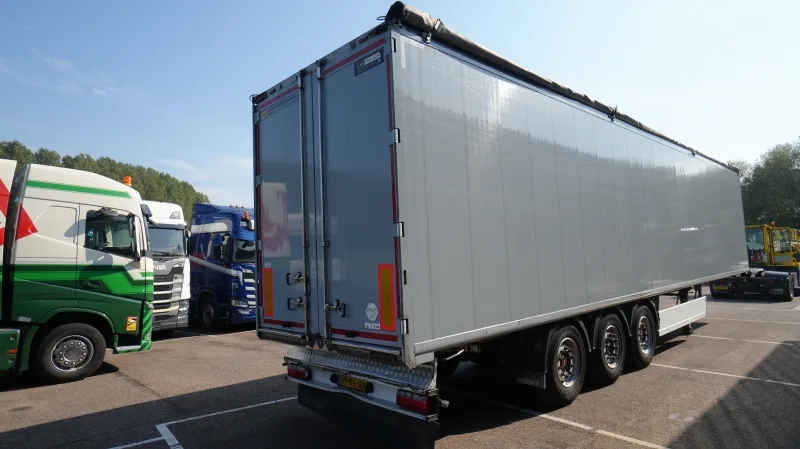 Kraker - 3 AXLE WALKING FLOOR 90m3