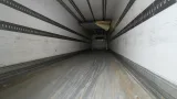 LAMBERET - 3 AXLE FRIGO TRAILER WITH CARRIER VECTOR 1950mt