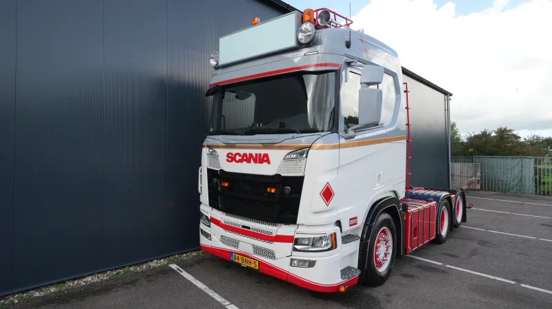 Scania - R500 A6x2LB ADR BOOGIE SHOWTRUCK MANUAL GEARBOX RETARDER