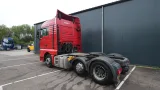 MAN - TGX 24.420 6x2 651.800km