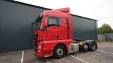 MAN - TGX 24.420 6x2 651.800km