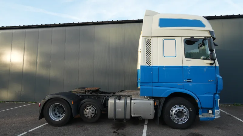 DAF - XF 450 6x2 tractor unit