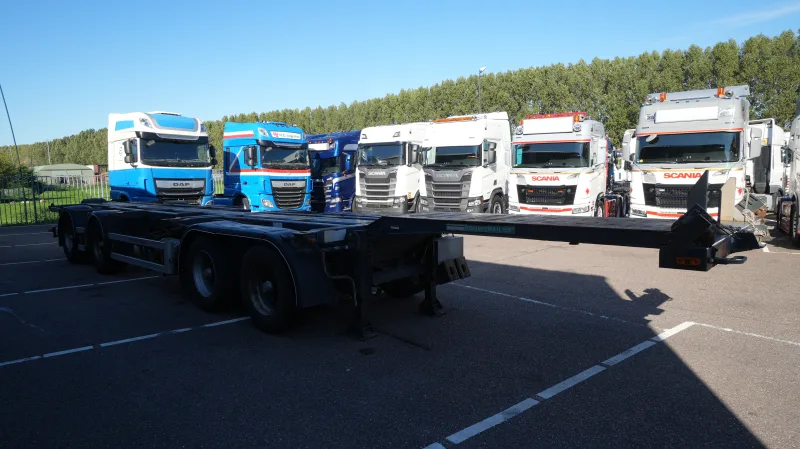 D-tec - 4 axle breaker container chassis
